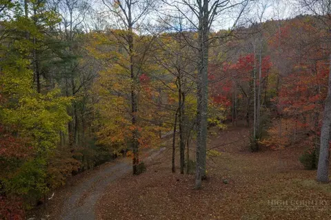 374 Lawrence Greene Rd, Deep Gap, NC 28618 photo 8