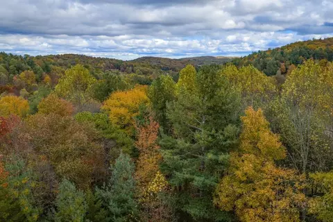 374 Lawrence Greene Rd, Deep Gap, NC 28618 photo 6