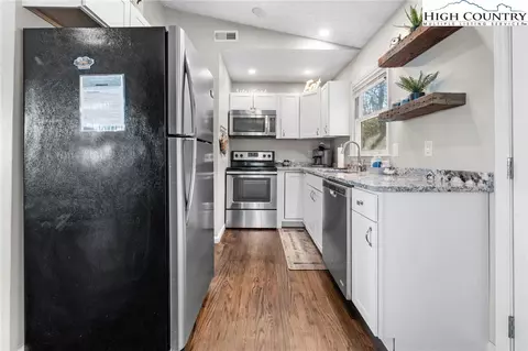 Kitchen - 2501 Junaluska Rd, Boone, NC 28607 photo 3 of 3