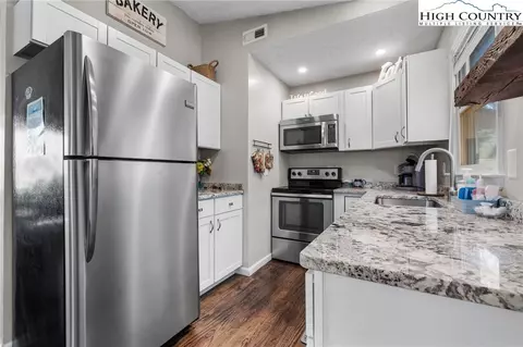 Kitchen - 2501 Junaluska Rd, Boone, NC 28607 photo 1 of 3