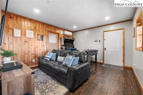 Living - 2501 Junaluska Rd, Boone, NC 28607 photo 6 of 6