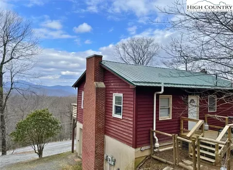 Exterior - 2501 Junaluska Rd, Boone, NC 28607 photo 2 of 7