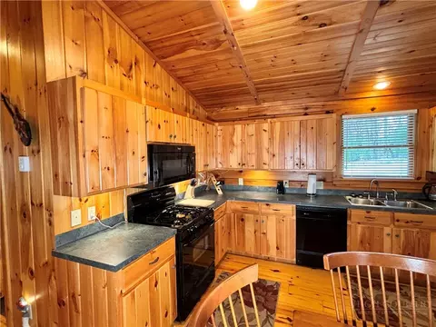 Kitchen - 150 Turkey Rdg S, Lansing, NC 28643 photo 3 of 4