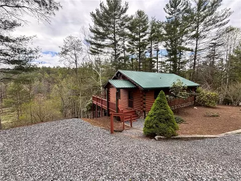 Exterior - 150 Turkey Rdg S, Lansing, NC 28643 photo 11 of 18