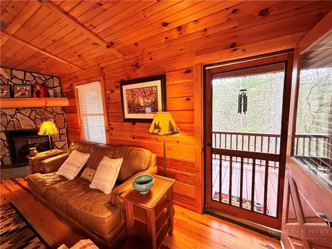 Entry Way - 150 Turkey Rdg S, Lansing, NC 28643 photo 1 of 1