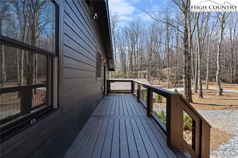 Exterior - 212 Chinkapin Rdg, Seven Devils, NC 28604 photo 3 of 8