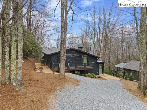 Exterior - 212 Chinkapin Rdg, Seven Devils, NC 28604 photo 6 of 8