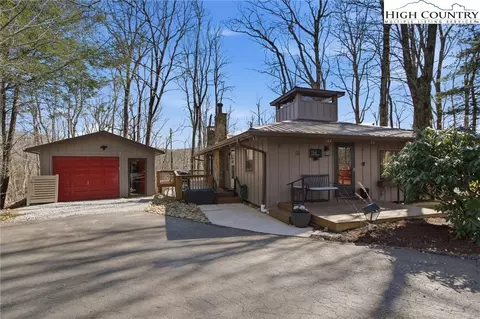 154 Lady Slipper Loop, Newland, NC 28657