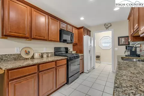 Kitchen - 413 Shady Bark Ln, Boone, NC 28607 photo 2 of 3