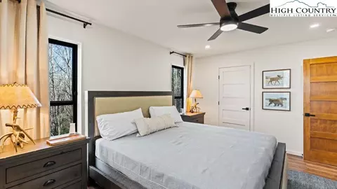 Bedroom - 114 Windridge Rd, Beech Mountain, NC 28604 photo 5 of 8