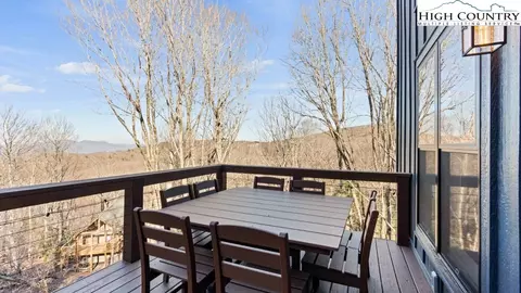 Exterior - 114 Windridge Rd, Beech Mountain, NC 28604 photo 11 of 15