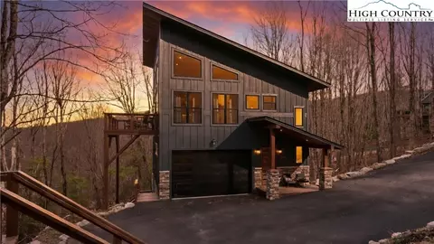 114 Windridge Rd, Beech Mountain, NC 28604