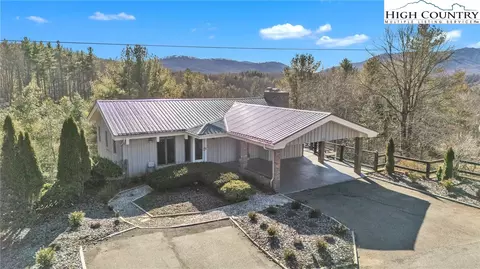 255 Clear View Ridge Rd, Crumpler, NC 28617