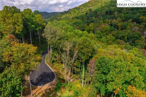 119 Mossy Creek Lane, Banner Elk, NC 28604