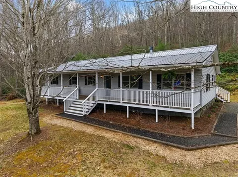 146 Grandpas Farm Rd, Fleetwood, NC 28626