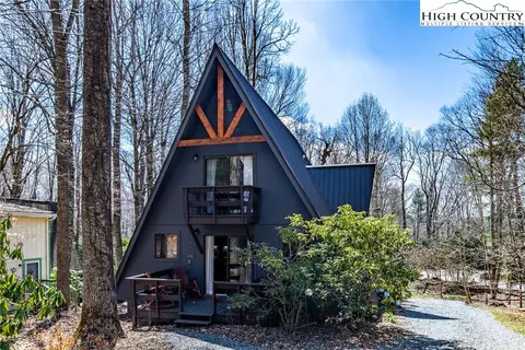 20 Lady Slipper Loop, Newland, NC 28657