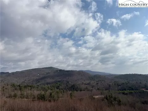 tbd Wildcat Wilderness Pkwy, Deep Gap, NC 28618