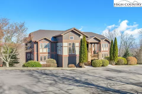 180 Indian Paintbrush Dr #RA3, Banner Elk, NC 28604