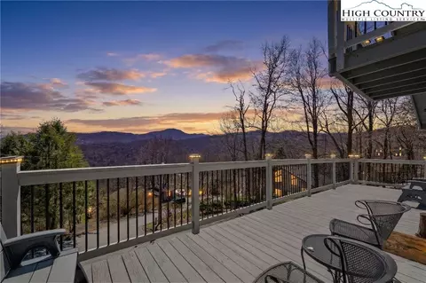 431 Cliffside Ln, Seven Devils, NC 28604
