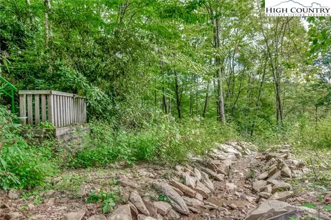 tbd Sugar Mountain 2 Rd, Newland, NC 28657