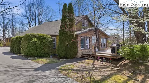 4990 Blowing Rock Rd, Lenoir, NC 28645