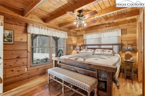 Bedroom - 130 Hawkbill Rd, Ferguson, NC 28624 photo 1 of 4