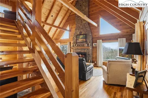 Living - 130 Hawkbill Rd, Ferguson, NC 28624 photo 2 of 2