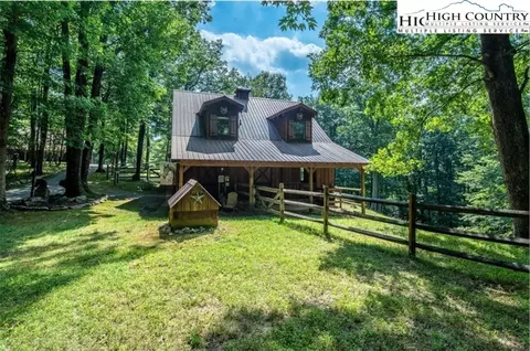 Exterior - 130 Hawkbill Rd, Ferguson, NC 28624 photo 5 of 12