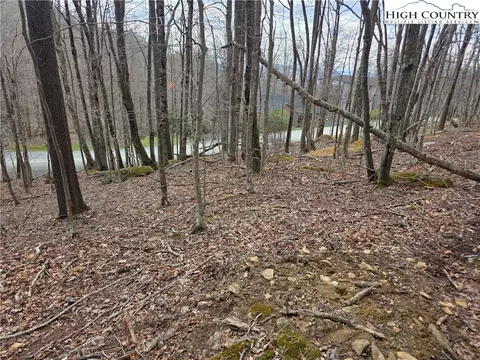 109 Hawthorne Rd, Beech Mountain, NC 28604 photo 7