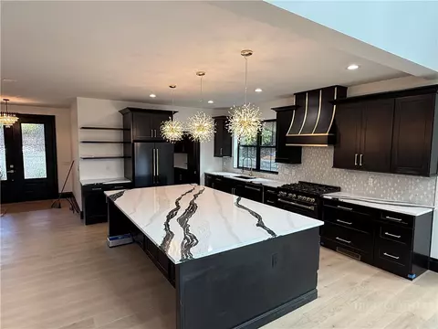 232 Hanging Rock Estates Rd, Banner Elk, NC 28604