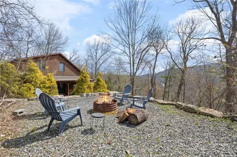 Exterior - 871 Willow Mtn, Vilas, NC 28692 photo 3 of 15