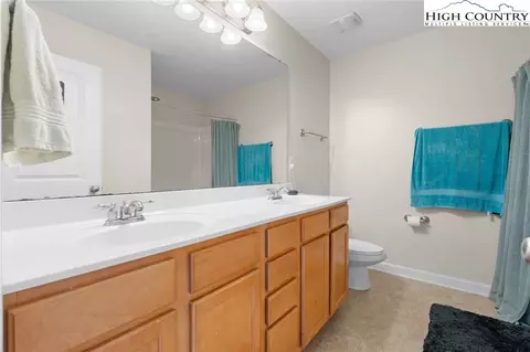 Bath - 166 Azor Ct #2A, Boone, NC 28607 photo 1 of 3