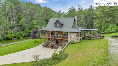 191 Tristate Knl, Piney Creek, NC 28663