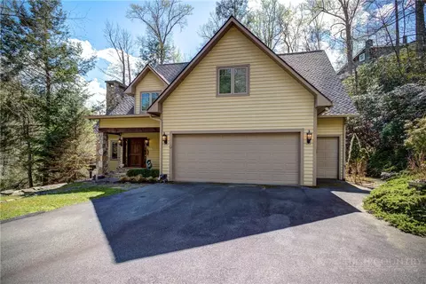 Exterior - 119 Blackberry Ln, Boone, NC 28607 photo 3 of 6