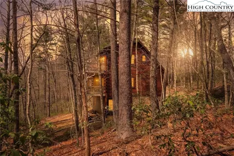 268 Roaring Rdg, Deep Gap, NC 28618