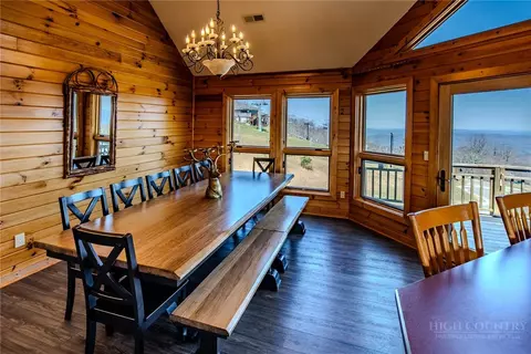 Dining - 105 Skiloft Rd, Beech Mountain, NC 28604 photo 1 of 3