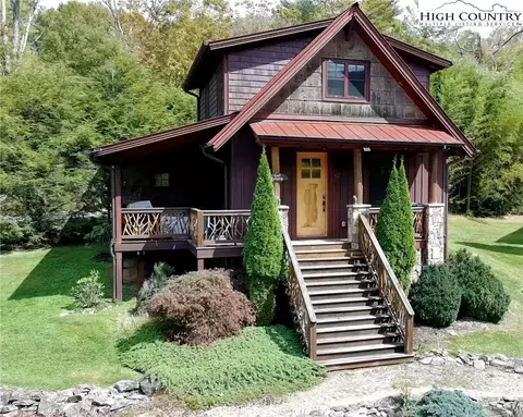 62 Eagle Cottage Ln #5, Banner Elk, NC 28604