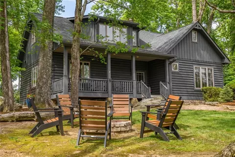 725 Fox Den Rd, Blowing Rock, NC 28605
