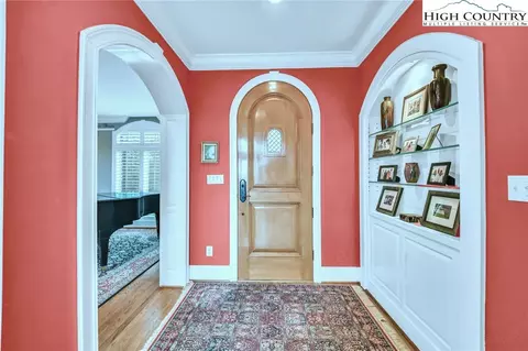 Entry Way - 164 St Andrews Dr, Roaring Gap, NC 28668 photo 1 of 4