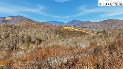 1 Creek Crossing Road Rd, Todd, NC 28684