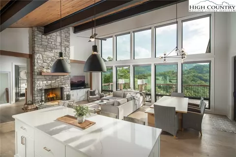 223 Pepperroot Rd, Boone, NC 28607