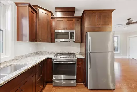 Kitchen - 155 Gateway Dr #101, Boone, NC 28607 photo 5 of 6