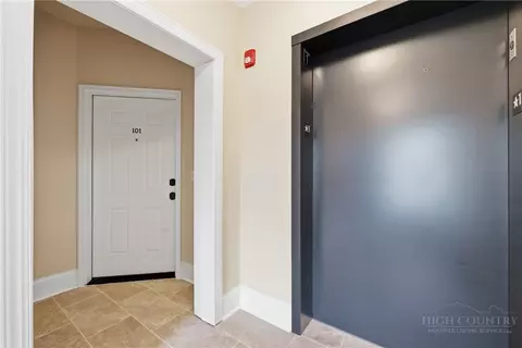 Entry Way - 155 Gateway Dr #101, Boone, NC 28607 photo 2 of 2