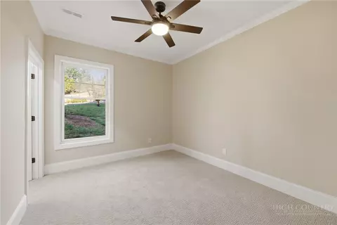 Bedroom - 155 Gateway Dr #101, Boone, NC 28607 photo 4 of 5