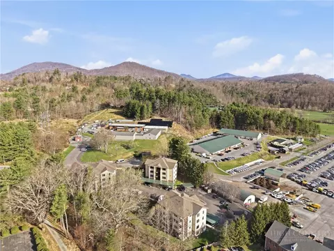 View/Area - 155 Gateway Dr #101, Boone, NC 28607 photo 2 of 4