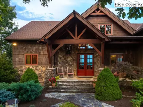 5212 Reynolds Pkwy, Boone, NC 28607