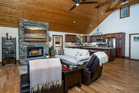 1161 Grandview Drive Ext, Boone, NC 28607 photo 9
