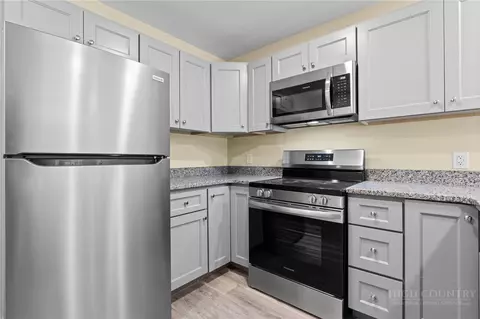 Kitchen - 128 Zeb St #A-104, Boone, NC 28607 photo 4 of 5