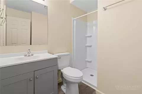 Bath - 128 Zeb St #A-104, Boone, NC 28607 photo 3 of 4