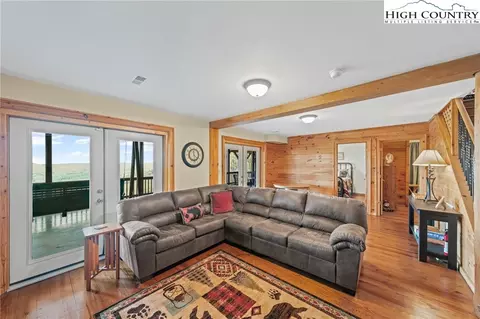 Living - 196 Eagle Nest Rd, Purlear, NC 28665 photo 4 of 4